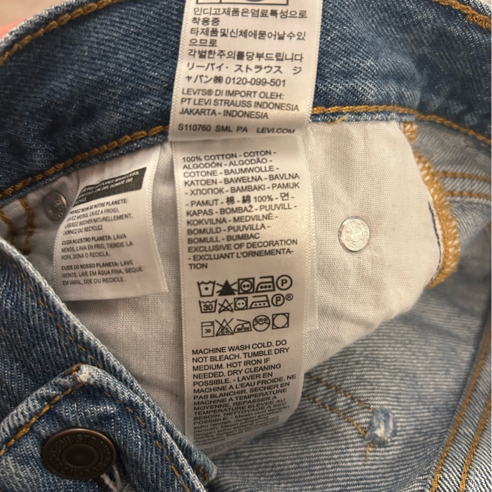 Levi's Blue Denim Pencil Skirt - Picture 9 of 9